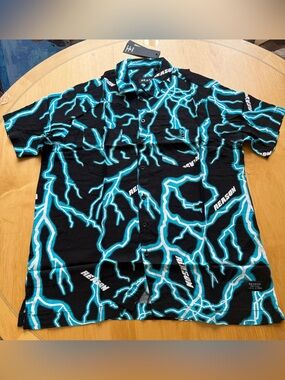 NWT Reason NYC Lightning Print Rayon Camp Shirt XL Black Blue Button Up